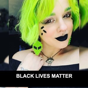 Meet your Posher, Ayla